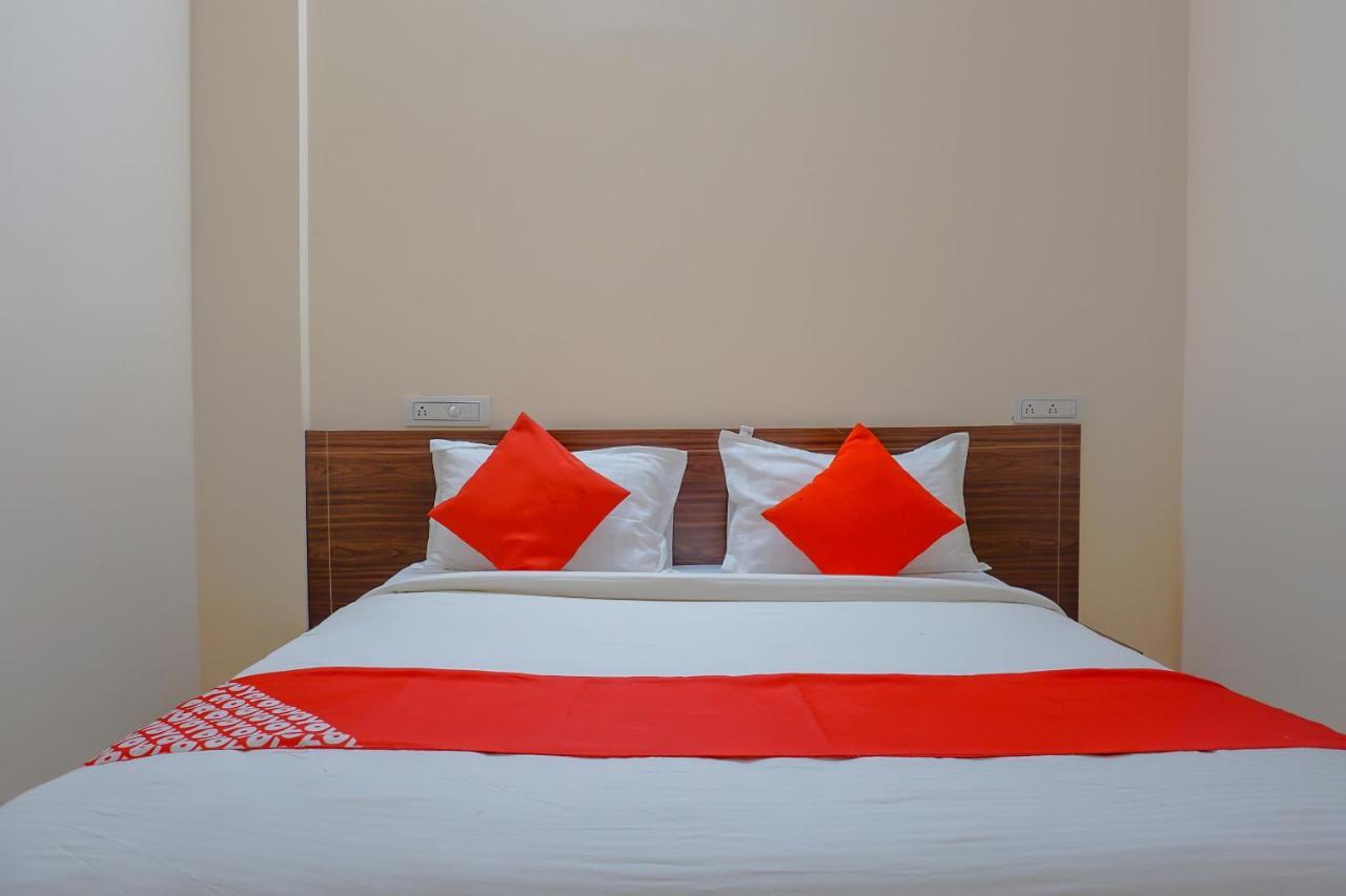 Oyo 81616 Omkar Executive Vagholi 외부 사진