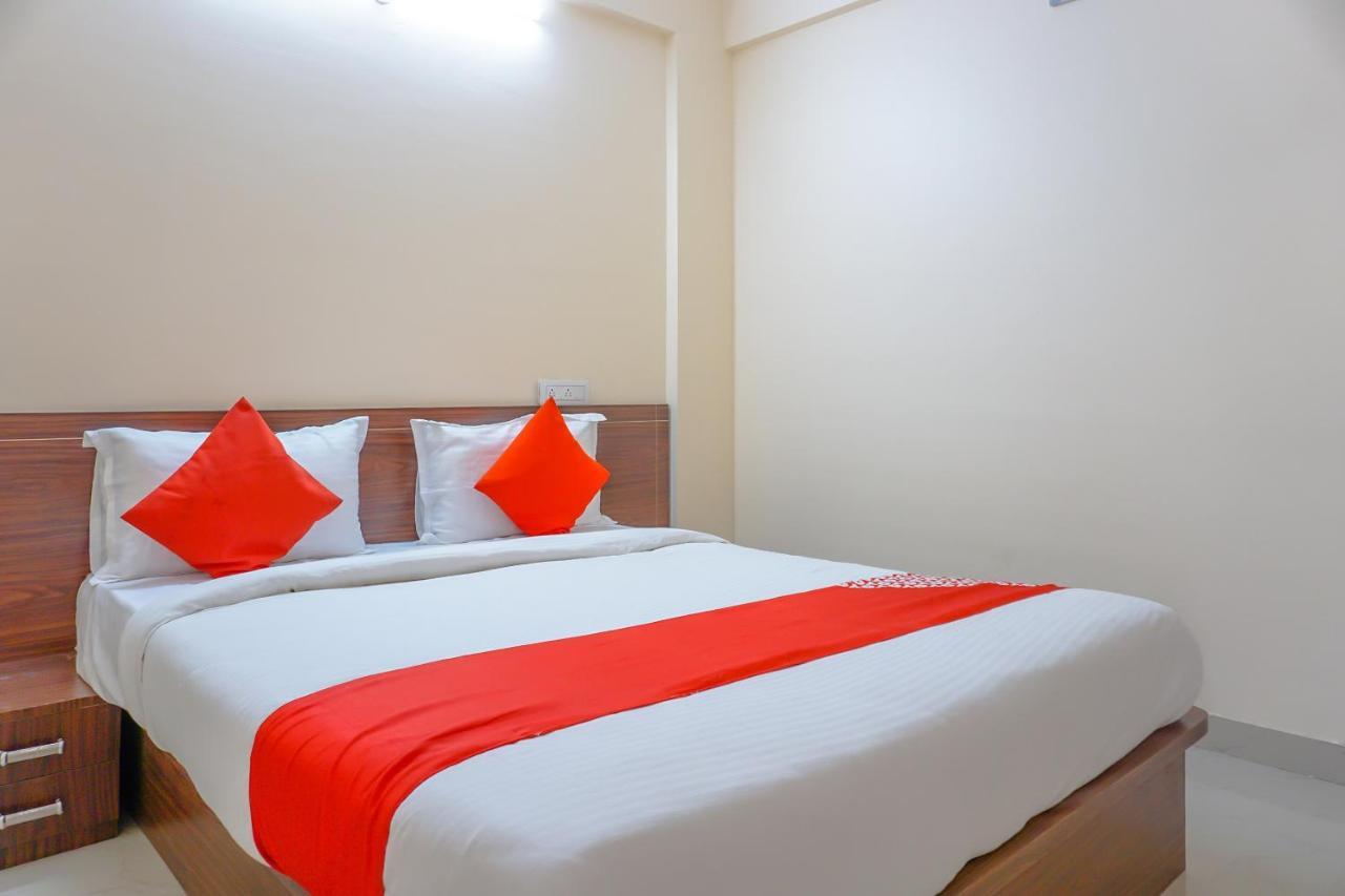 Oyo 81616 Omkar Executive Vagholi 외부 사진